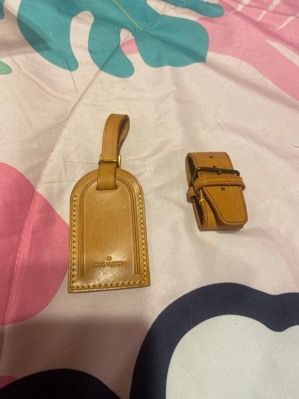 Louis Vuitton vachetta leather luggage tag